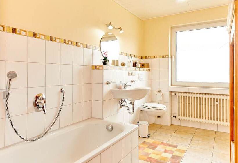 Ferienwohnung Vinothek Keifer Kinheim