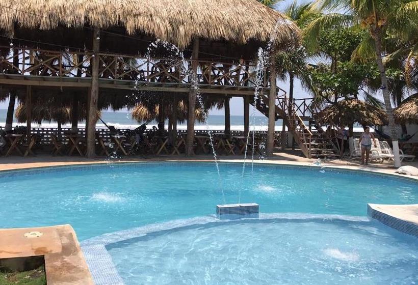 هتل Coco Blue Resort