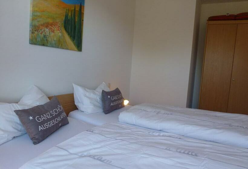 Пансион Ferienwohnung Sauerlandblick