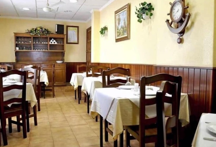 Pension Costiña