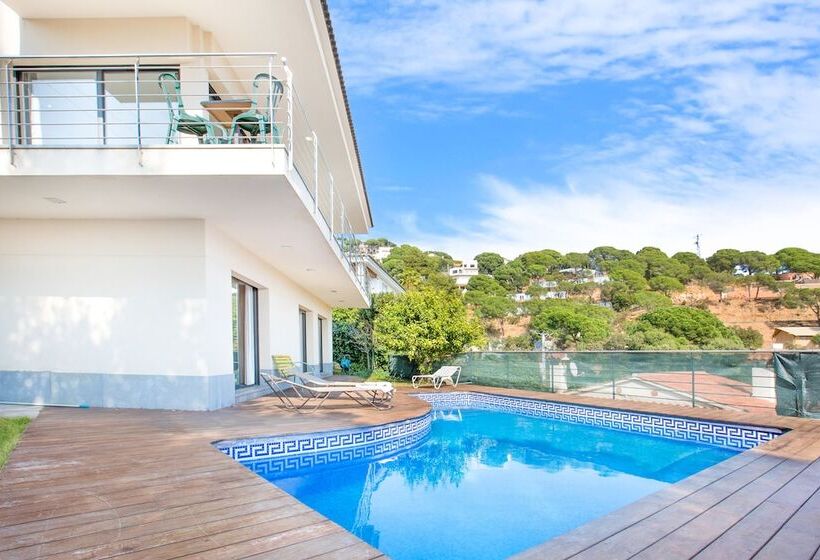 Villa Santi