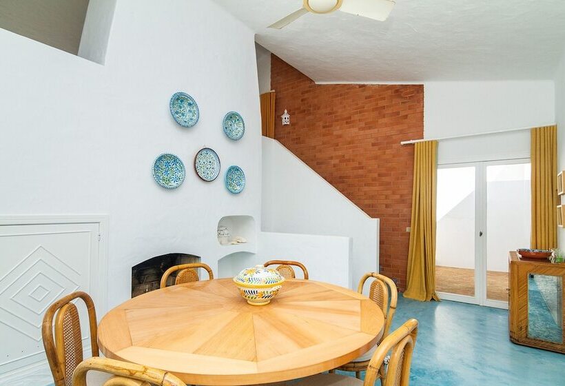 Liiiving In Algarve Alvor Blue Villa