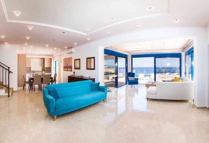Villa Cyan