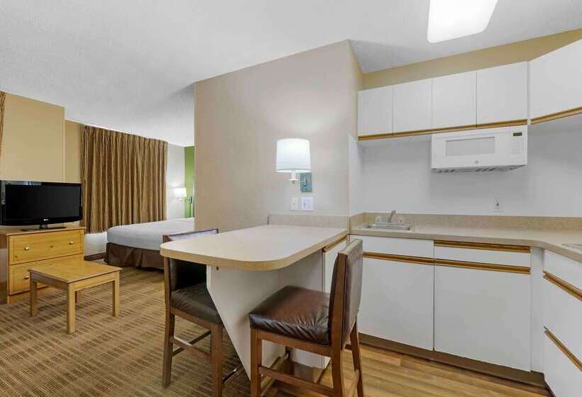 Extended Stay America Suites  Orlando  Southpark  Equity Row