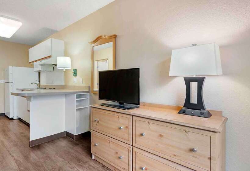 Extended Stay America Suites  Orlando  Southpark  Equity Row