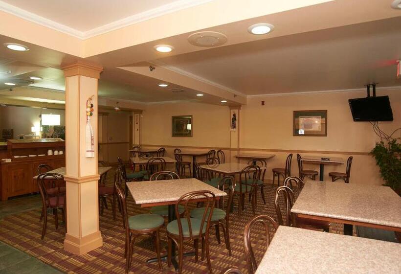 Hollow Inn And Motel