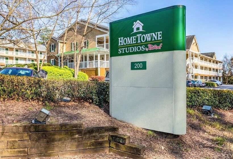 Hometowne Studios By Red Roof Atlanta Ne   Downtown Norcross