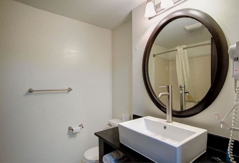هتل Americas Best Value Inn Heath Newark