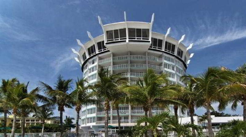 ホテル Bellwether Beach Resort