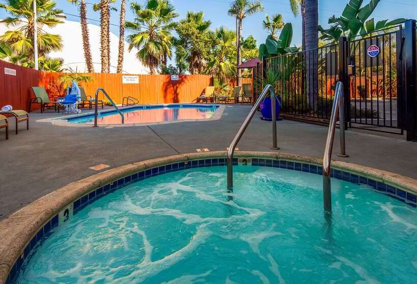 فندق Best Western Plus La Mesa San Diego