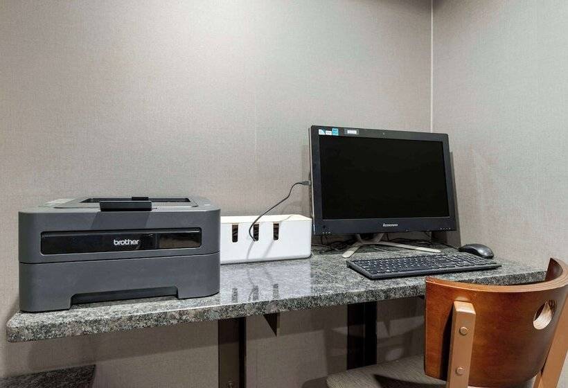 فندق Best Western University Inn At Valparaiso