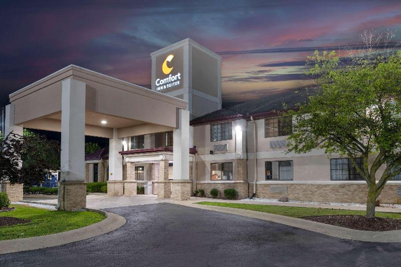 호텔 Comfort Inn & Suites Napoleon