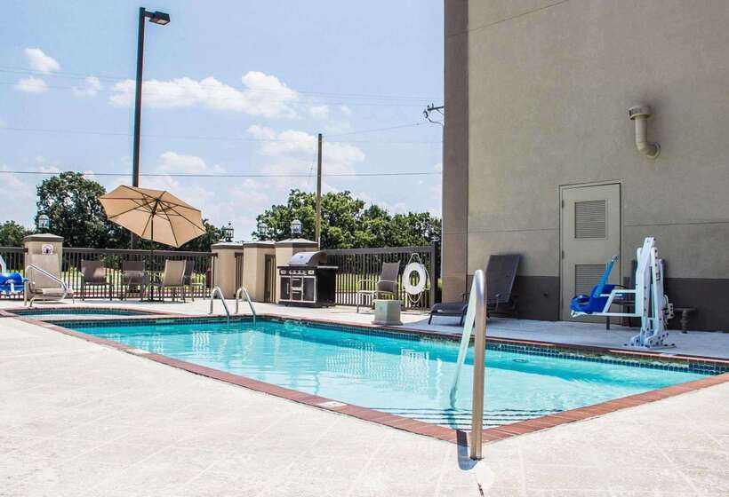 هتل Comfort Suites Mcalester