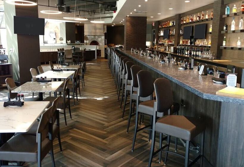 هتل Crowne Plaza Suites Msp Airport   Mall Of America, An Ihg