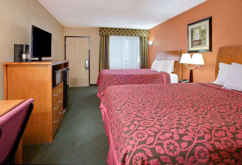 호텔 Days Inn By Wyndham Fairfield