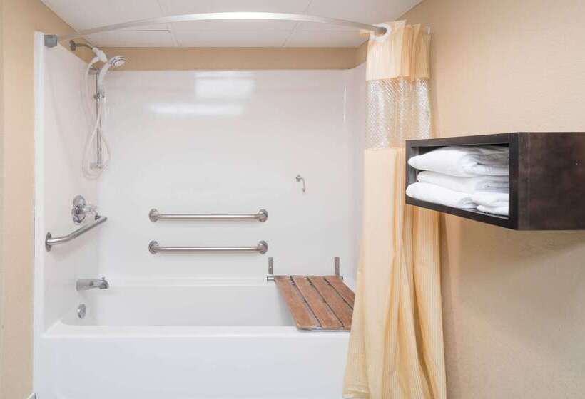 هتل Days Inn By Wyndham Goodlettsville/nashville