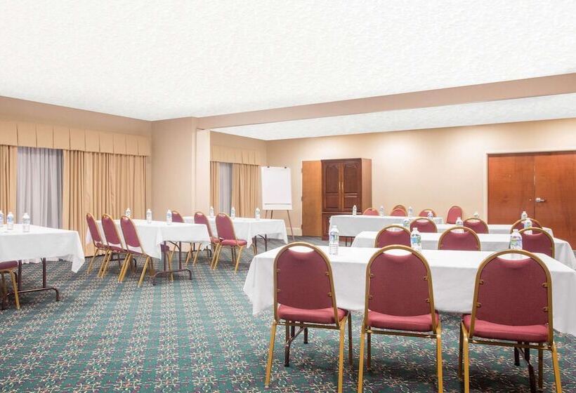 فندق Days Inn By Wyndham Metter