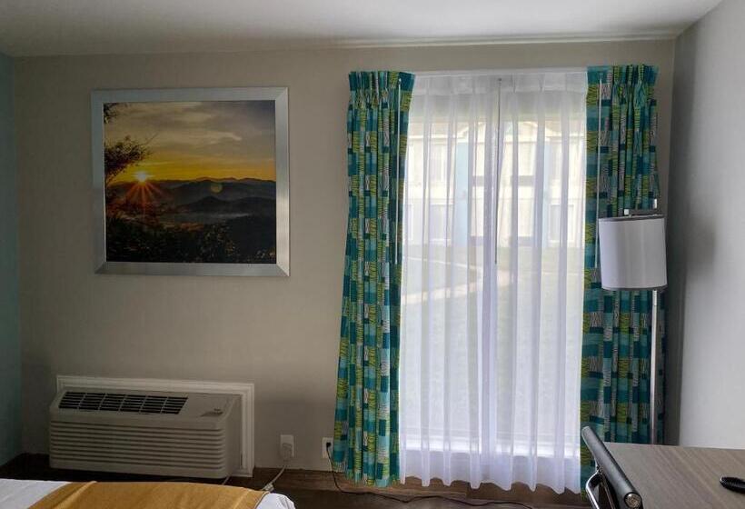 هتل Days Inn By Wyndham Rockport Texas