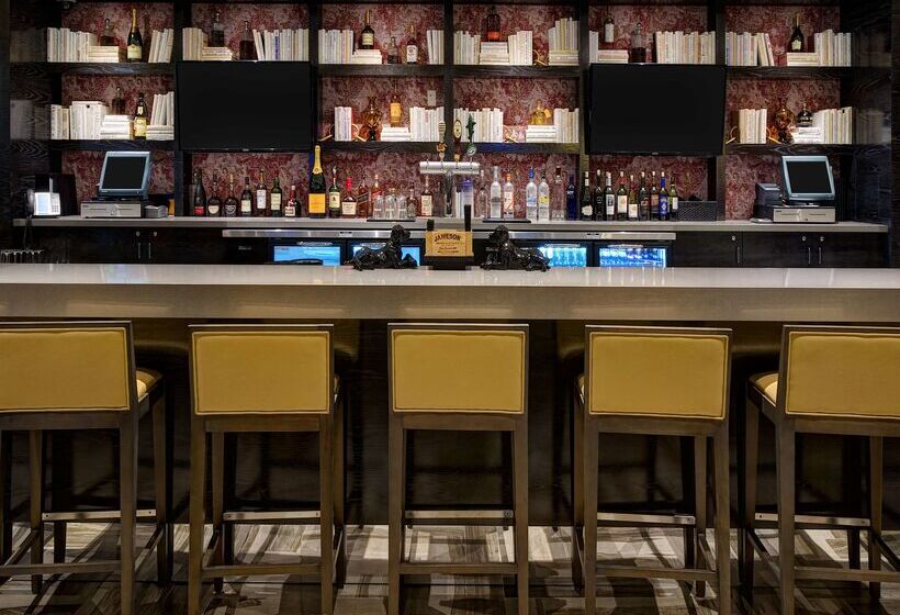 酒店 Doubletree By Hilton Orlando East Ucf Area