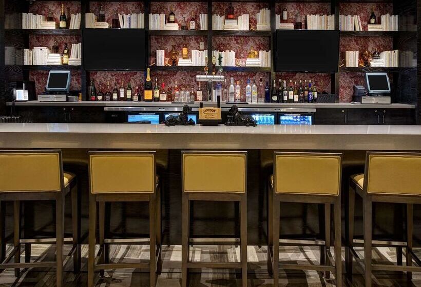 Fotos del hotel Doubletree By Hilton Orlando East - Ucf Area:  35