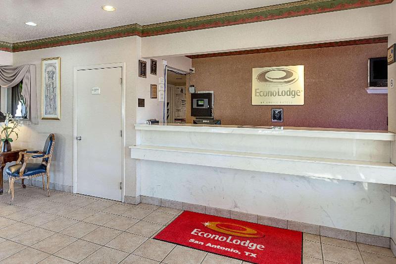 فندق Econo Lodge Downtown South