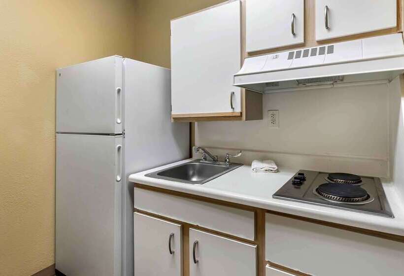 هتل Extended Stay America Select Suites  Denver  Aurora South