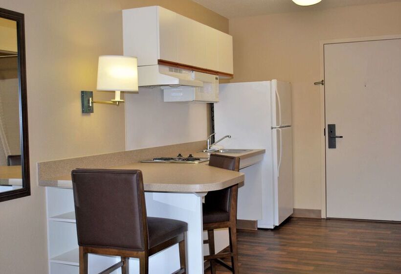 هتل Mainstay Suites Las Vegas Convention Center