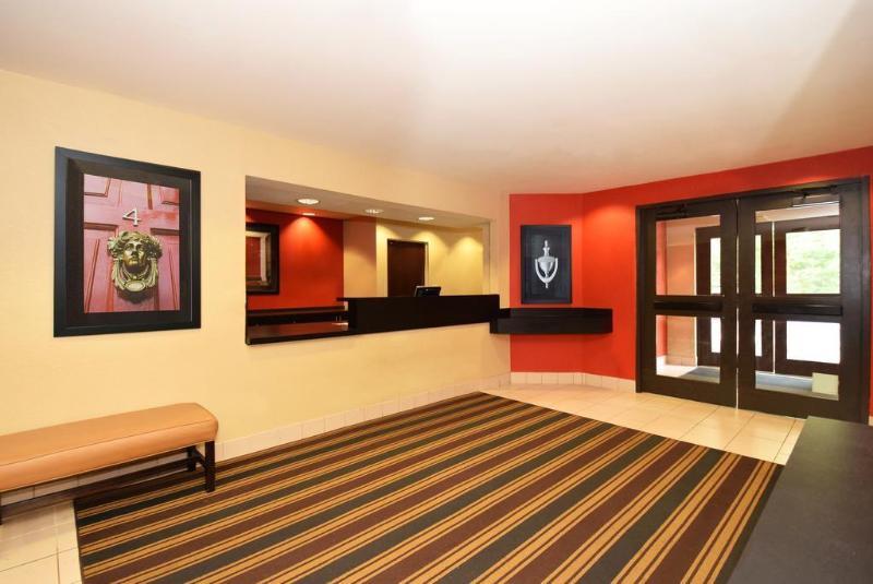 בית מלון כפרי Extended Stay America Suites  Orange County  Irvine Spectrum