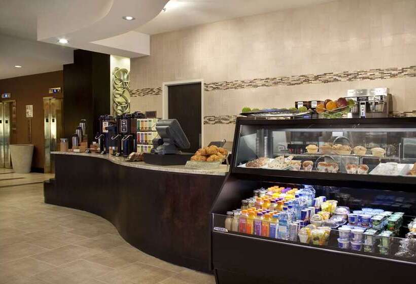 هتل Hilton New York Jfk Airport