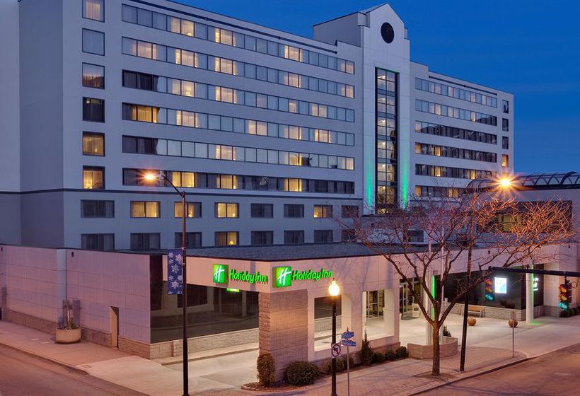 فندق Holiday Inn Bridgeporttrumbullfairfield, An Ihg