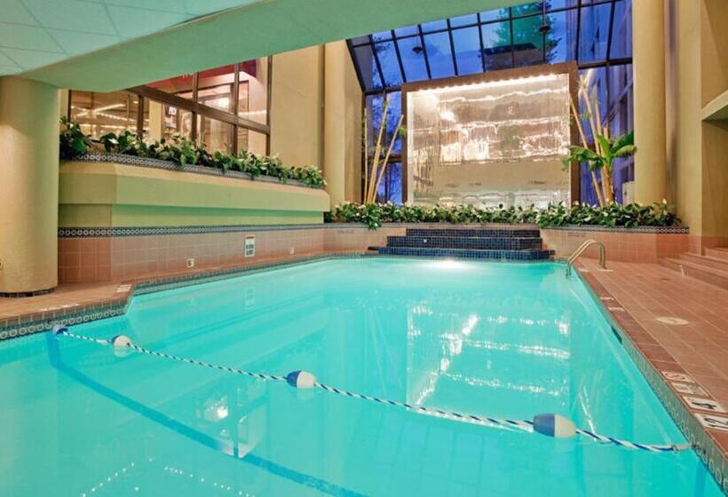 هتل Holiday Inn   Executive Center Columbia Mall, An Ihg