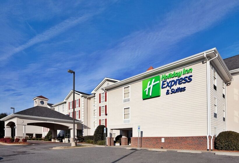 Hotel Holiday Inn Express  & Suites Conover  Hickory Area