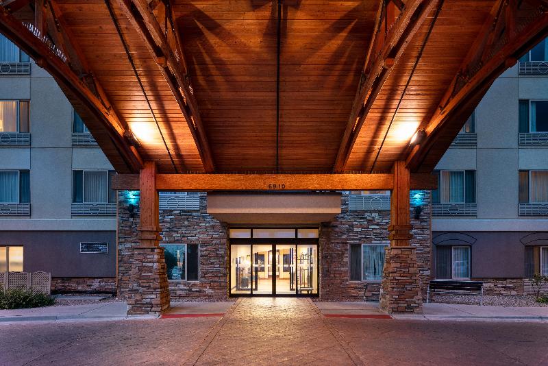 هتل Holiday Inn Express & Suites Denver Airport, An Ihg