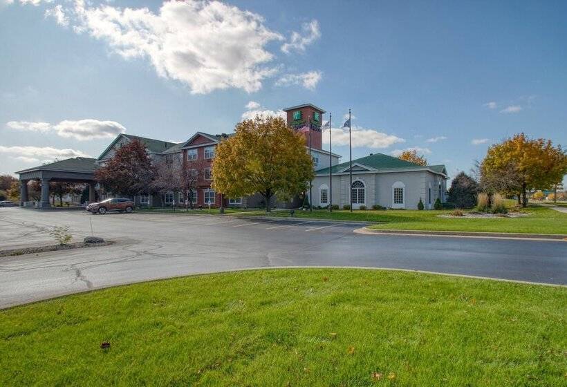 Holiday Inn Express Hotel & Suites Oshkosh State Route 41, An Ihg
