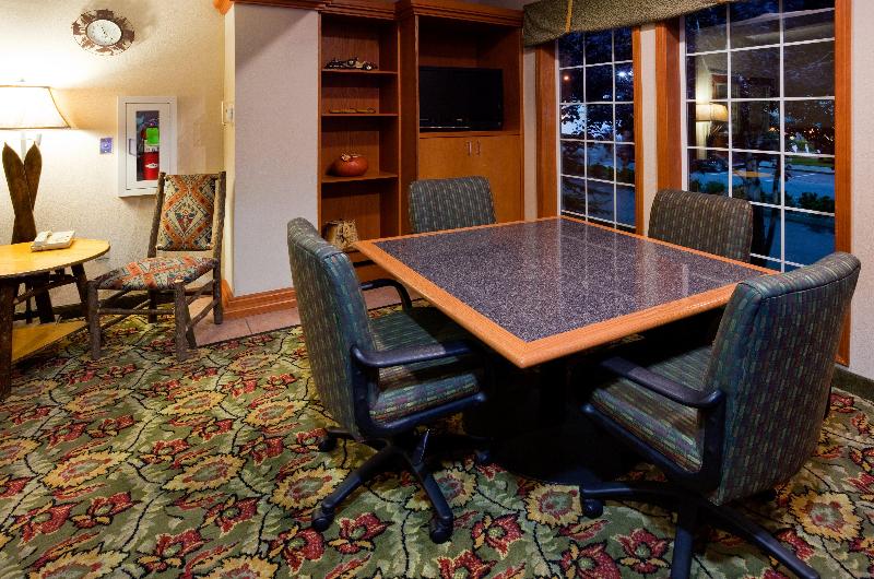 هتل Holiday Inn Express Anchorage By Ihg