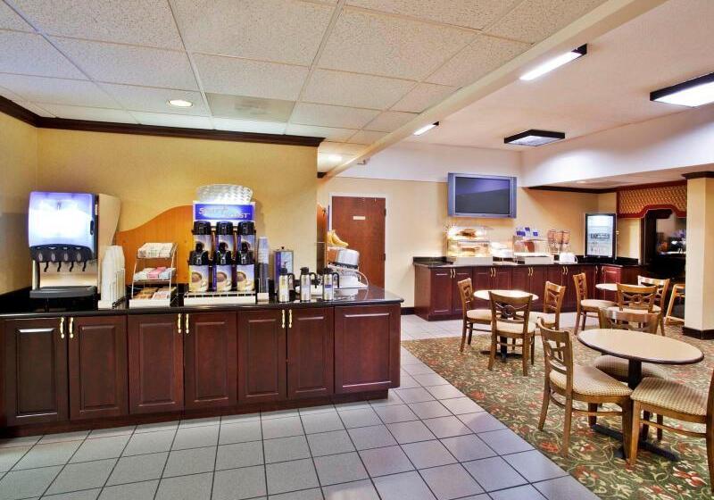هتل Holiday Inn Express Atlanta W  Douglasville, An Ihg