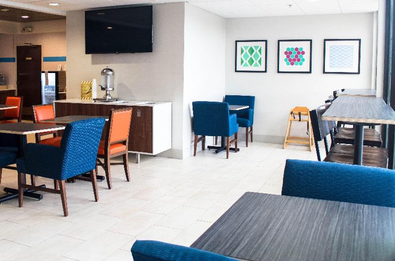 هتل Holiday Inn Express Atlanta W  Douglasville, An Ihg