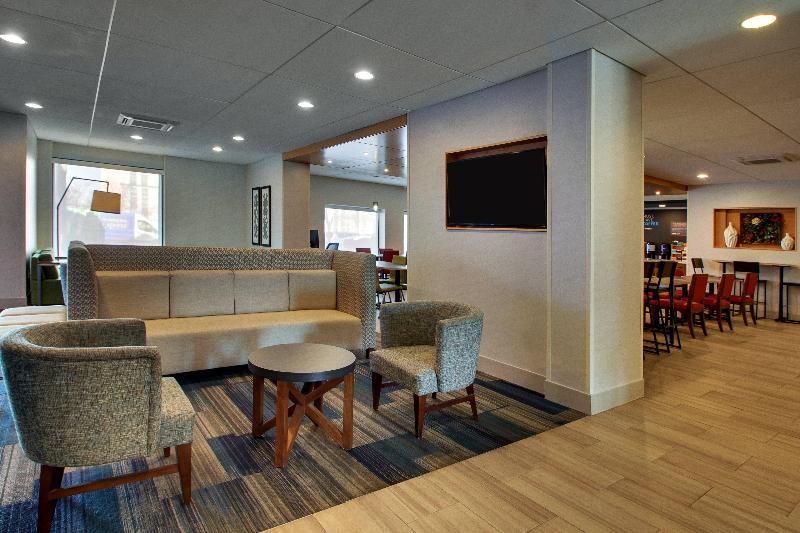 فندق Holiday Inn Express Baltimore Bwi Airport West, An Ihg