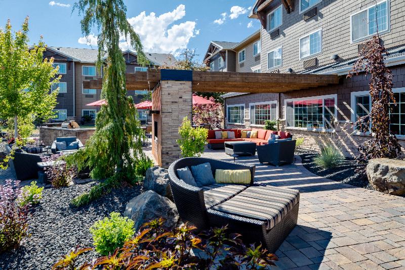 هتل Hampton Inn Pullman