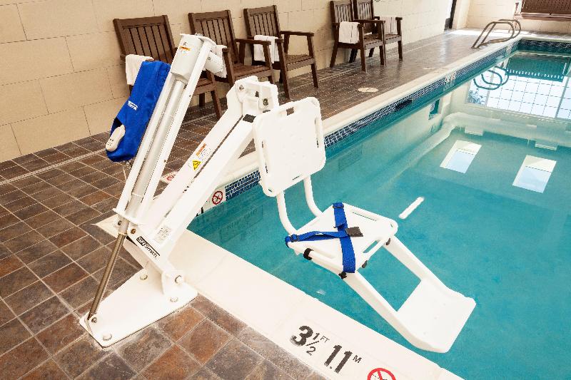 هتل Hampton Inn Pullman