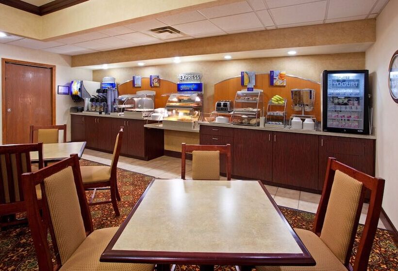 فندق Holiday Inn Express Wilmington, An Ihg