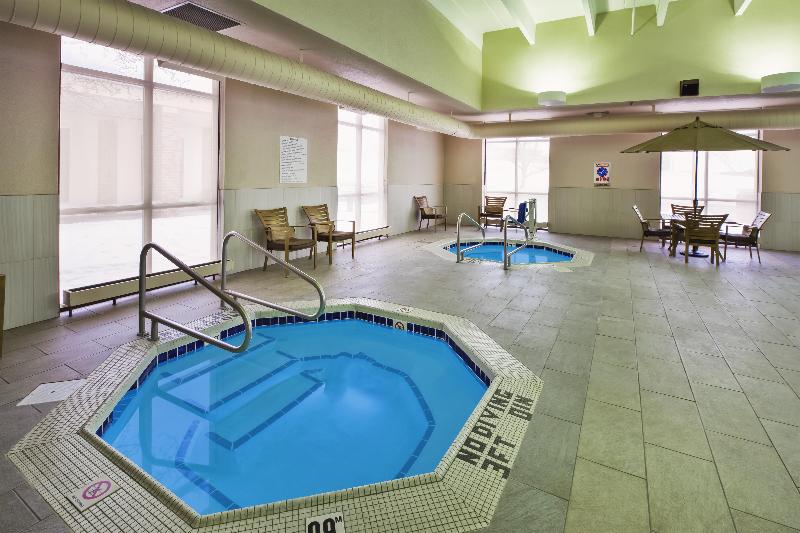 هتل Holiday Inn Rapid City   Rushmore Plaza, An Ihg