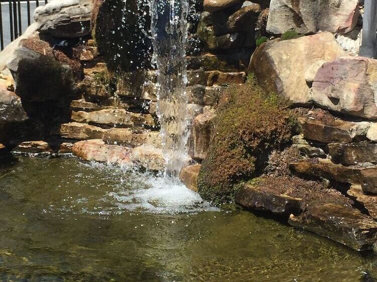 فندق Homestead Inn   Blowing Rock