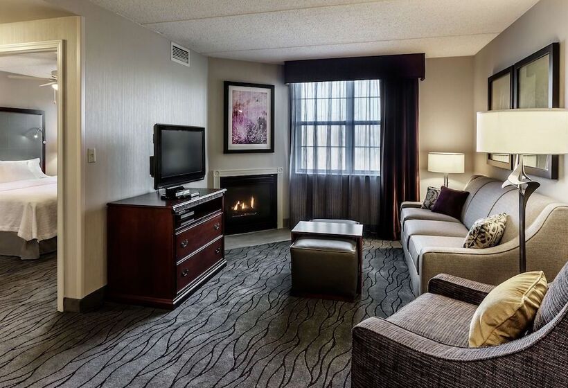 هتل Homewood Suites By Hilton Buffaloairport