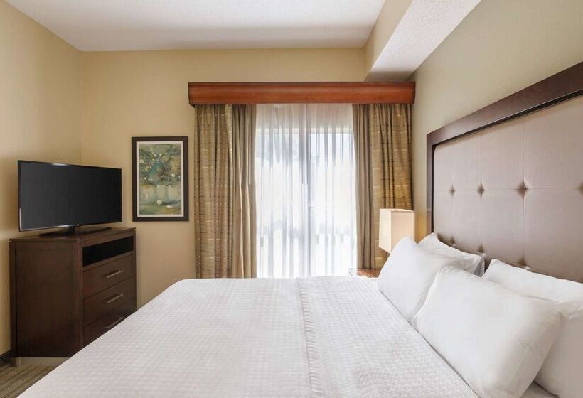 هتل Homewood Suites By Hilton St. Petersburg Clearwater