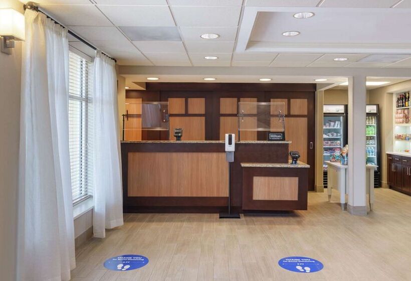 هتل Homewood Suites By Hilton St. Petersburg Clearwater