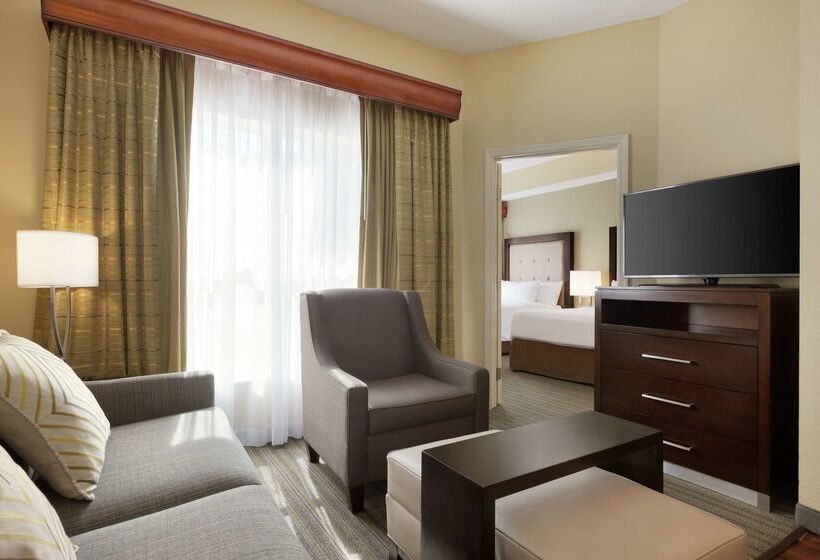 هتل Homewood Suites By Hilton St. Petersburg Clearwater
