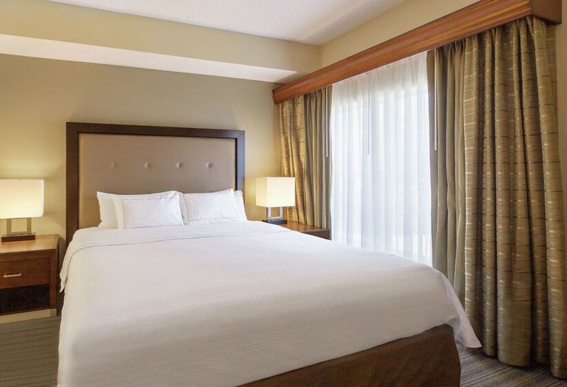 هتل Homewood Suites By Hilton St. Petersburg Clearwater