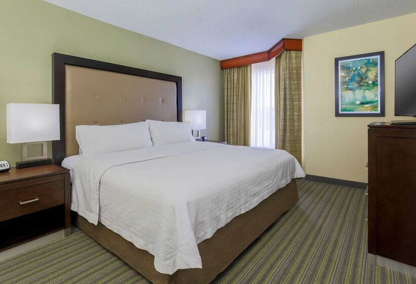 هتل Homewood Suites By Hilton St. Petersburg Clearwater