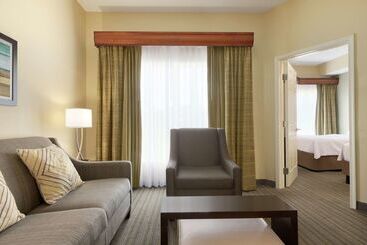 هتل Homewood Suites By Hilton St. Petersburg Clearwater
